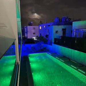Sunny Blue Αγία Νάπα