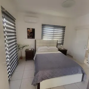 Villa A- Luxury Sea Next To The Beach, Ayia Napa