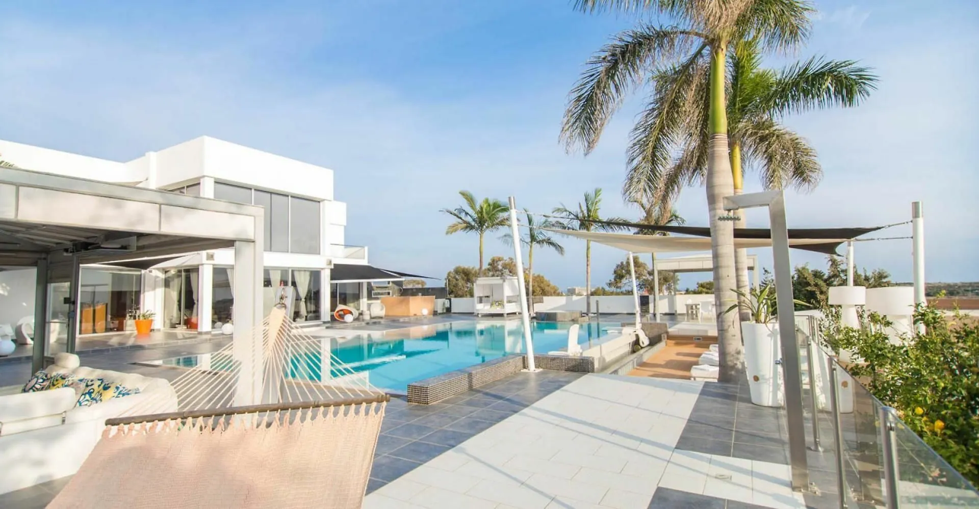 Rent Private Villa 061 Ayia Napa Cipro